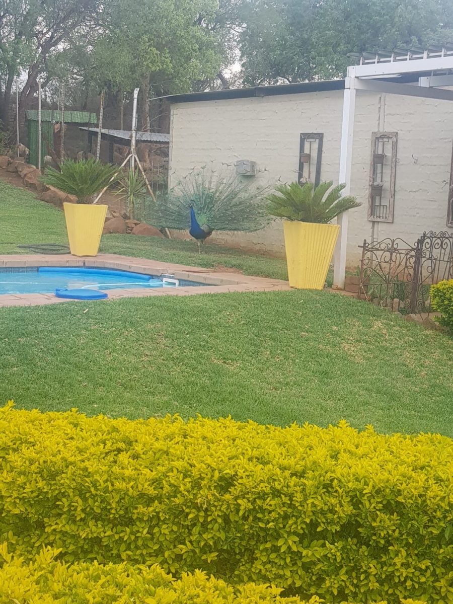 8 Bedroom Property for Sale in Waagfontein North West